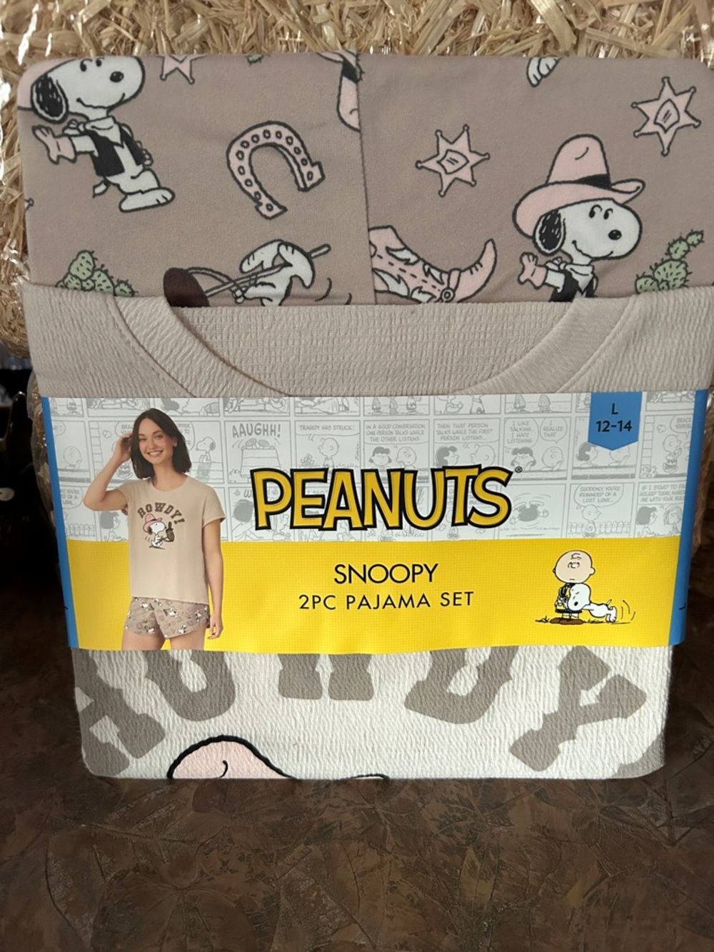 Peanuts Snoopy “HOWDY” Women’s Cowgirl Pajama Set - Picture 8 of 10